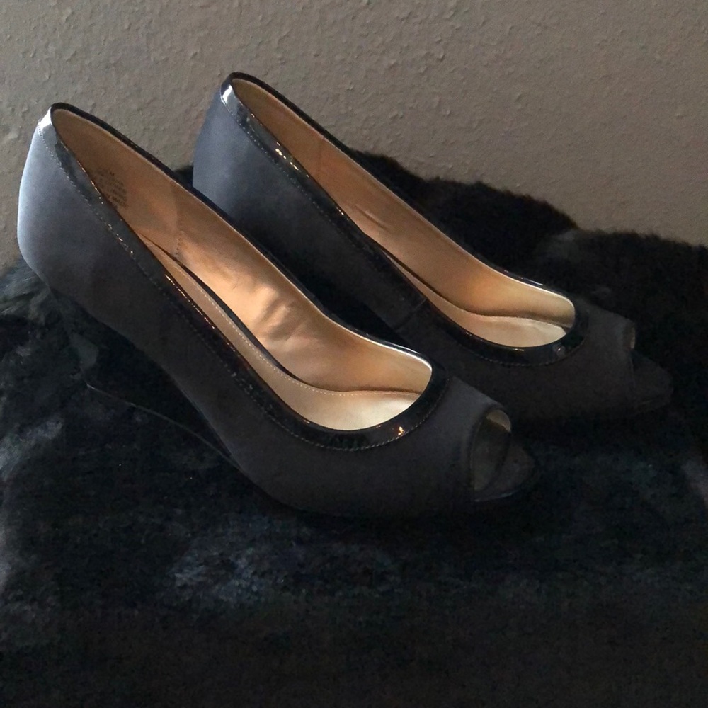 Bandolino Open-Toe Wedges